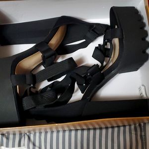 Ankle strap platform chunky heeled for party sandal black size 7